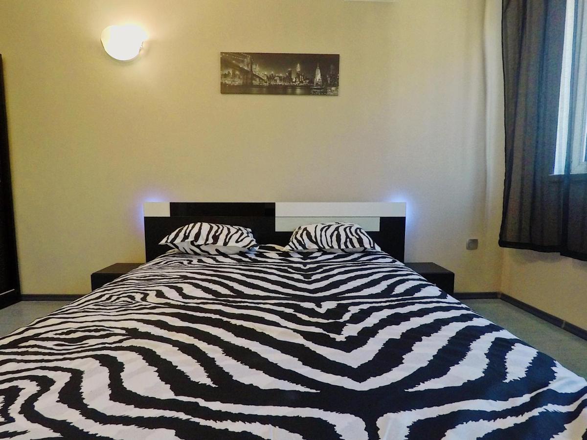 Spacious And Bright Maisonette Varna Center エクステリア 写真