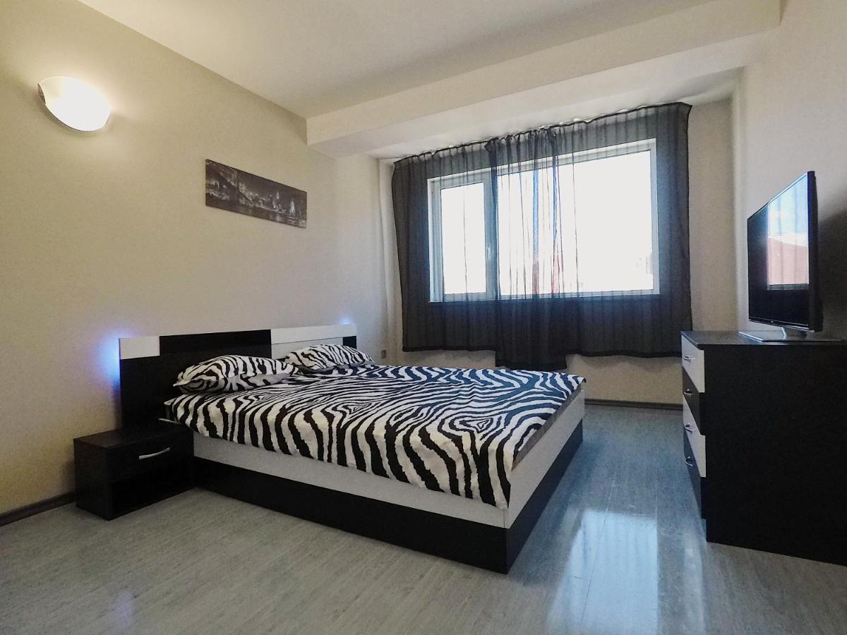 Spacious And Bright Maisonette Varna Center エクステリア 写真