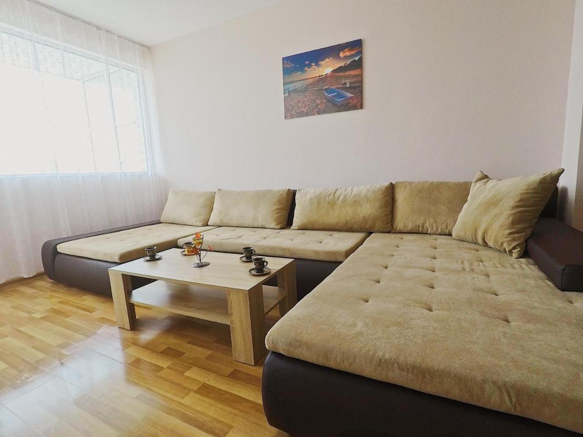Spacious And Bright Maisonette Varna Center エクステリア 写真