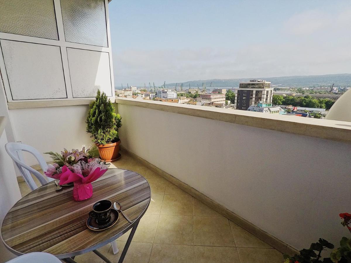 Spacious And Bright Maisonette Varna Center エクステリア 写真